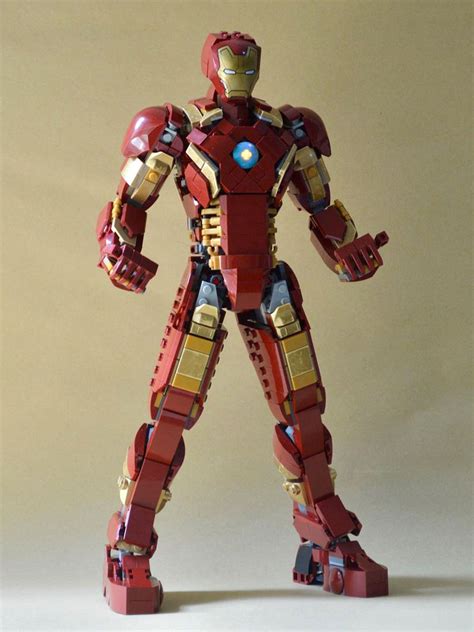 Clever Lego Moc Combined 2 Lego Iron Man Sets To Form A Ucs Worthy Lego