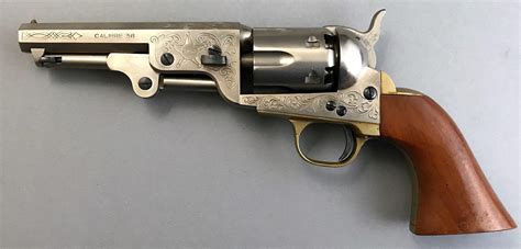 Revolver A Poudre Noire De Marque Pietta Modele Sheriff Calibre 36 à