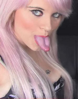 Very Long Tongue Xxx Gif My Xxx Hot Girl