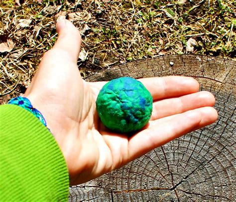 Diy Earth Day Wildflower Seed Bombs Play Cbc Parents