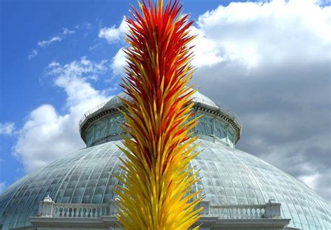 Lawsuit Accuses Glass Artist Dale Chihuly Of Plagiarizing Work Glass