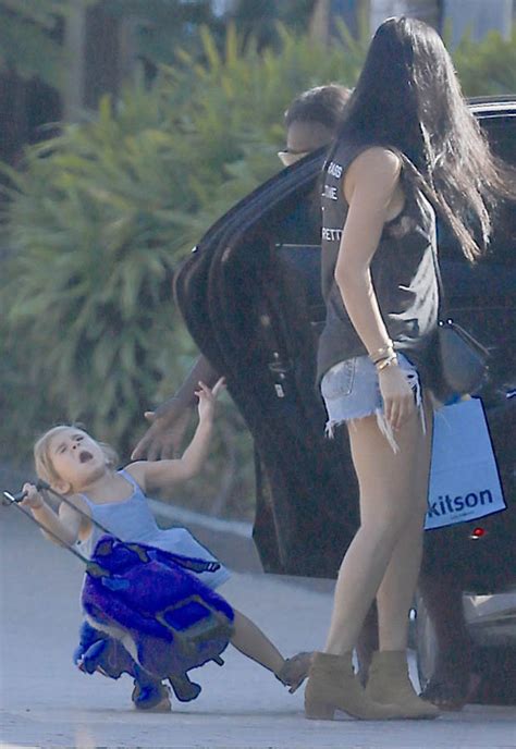 Kourtney Kardashians Daughter Penelope Disicks Face Was Slammed In A Car Door Daily Star