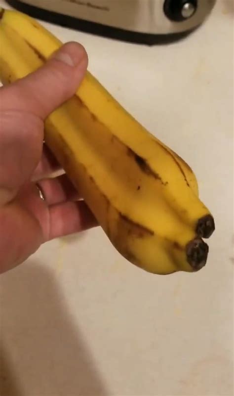 This Twin Banana I Found Rmildlyinteresting