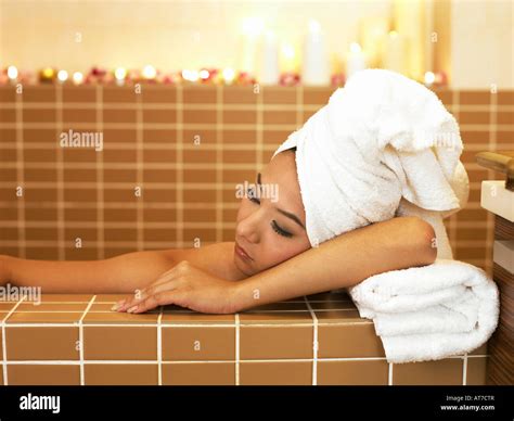 Mature Lady Shower Hi Res Stock Photography And Images Alamy