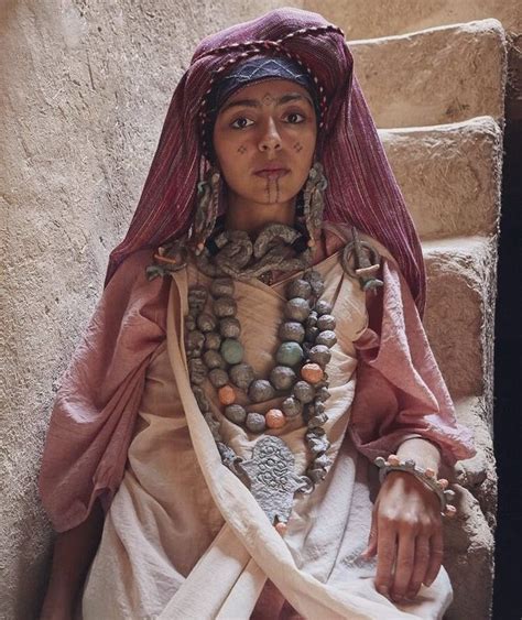 Return To The Mediterranean On Twitter Berber Women Fashion Photography Traditional Outfits