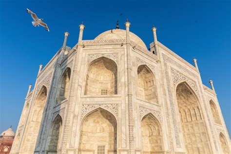 Premium Photo Taj Mahal Marble Facade Detailed View India Agra