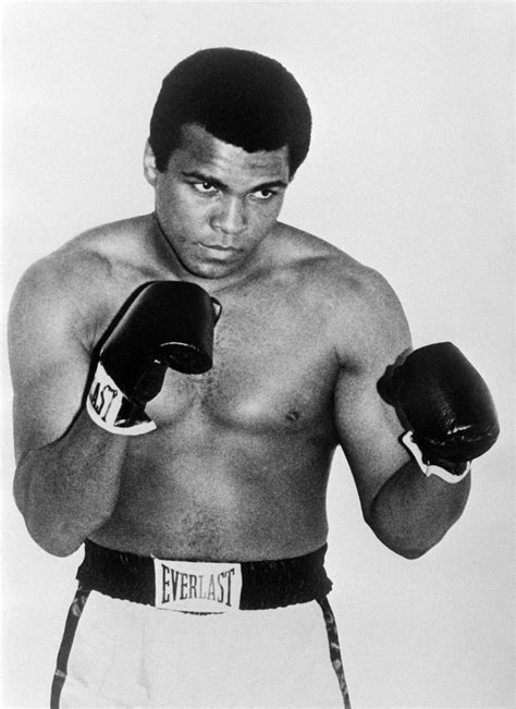 Mohamed Ali boxeur de légende est mort à l âge de 74 ans