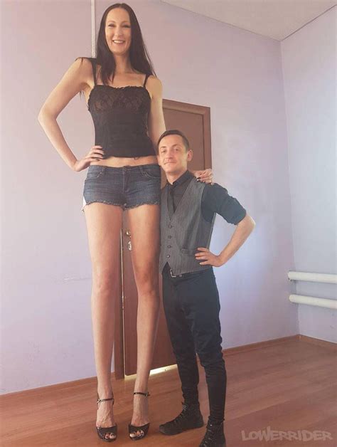 Tall Woman Compare By Https Deviantart Com Lowerrider On