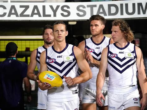 Guests in the pavilion will soak up the sweeping views of the ground from the highly sought after seating on level 2 north west while enjoying the convenience of an all. Fremantle Dockers players choose Nat Fyfe, Luke Ryan and ...