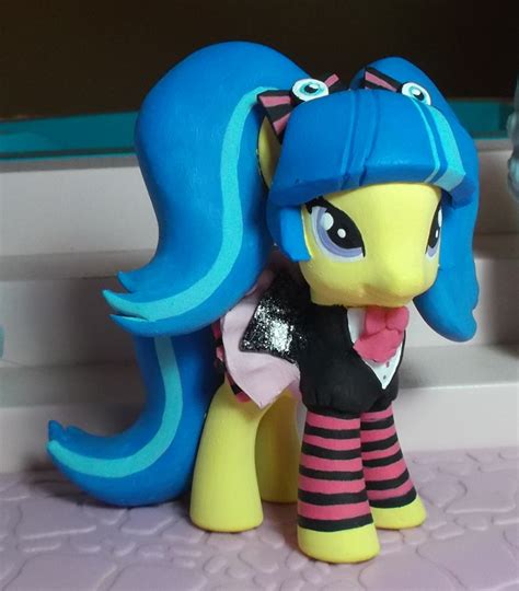 My Little Pony Custom Pixel Pizzazz By Sanadaookmai On Deviantart