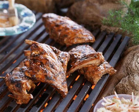 How To Slow Cook Barbecue Ribs On The Grill