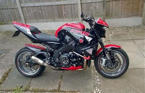 The suzuki b king motorcycle looks big and mean and has the spec sheet to prove it. Pin by walt cordiner on Bking | B king suzuki, Suzuki gsxr ...