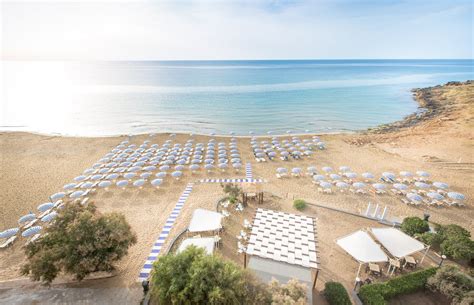 Noto helps to make the web more beautiful across platforms for all languages. Lido di Noto: spiagge, cosa vedere e hotel consigliati ...