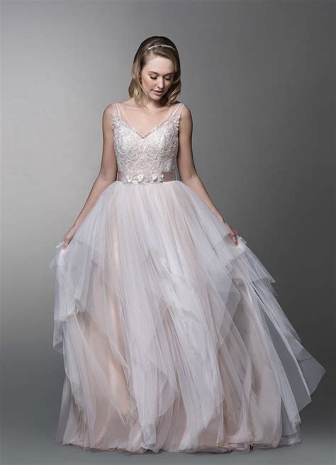 2020 Wedding Dress Trends From An Expert Bridal Designer