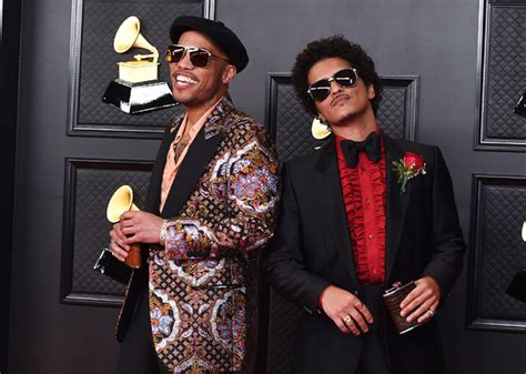 Bruno Mars New Album All The Details You Need To Know Hollywood Life