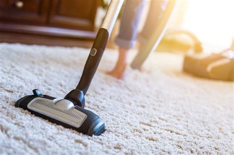 How To Vacuum The Carpet Under Your Bed J And Rs Carpet Cleaning