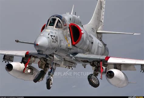 C Fgzh Discovery Air Defence Services Mcdonnell Douglas A 4 Skyhawk