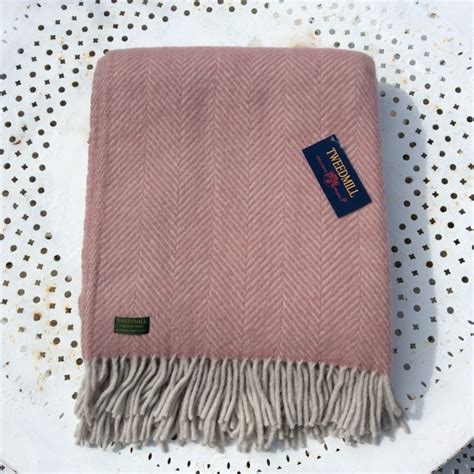 British Made Pure New Wool Blanket Herringbone Dusky Pink And Pearl