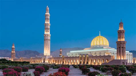 بالفيديو مساجد جامع السلطان قابوس الأكبر الفخامة المهيبة تقترن