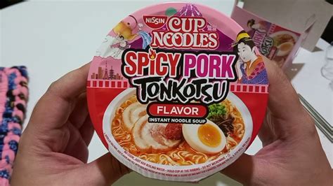 How To Cook Nissin Cup Noodles Spicy Pork Tonkotsu Youtube