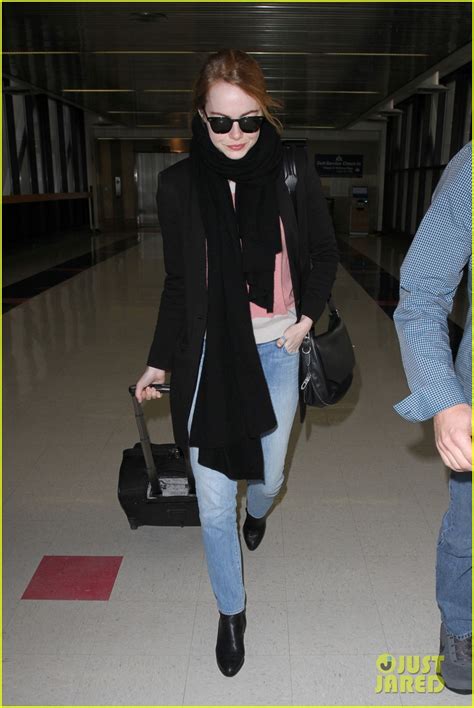 Full Sized Photo Of Emma Stone Lands Back In La After Nyc 19 Photo