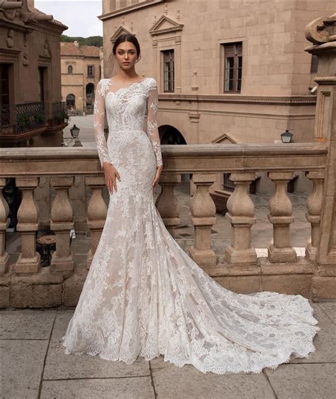 pronovias thyone pronovias wedding dress wedding dresses lace mermaid wedding dress