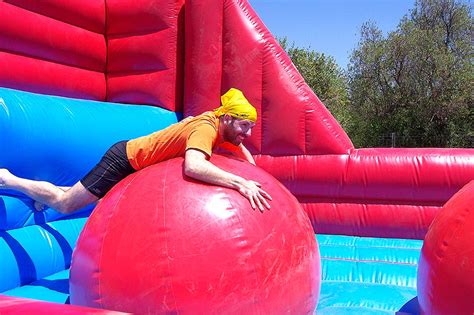 Wipeout Red Balls European Aifull Inflatables