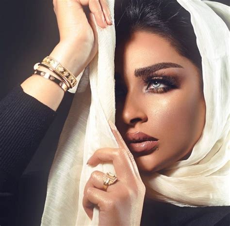 Saudi Arabia Arabian Beauty Woman Face Beauty