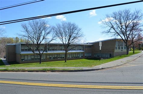Hempstead Elementary School One Of The Elementary Schools Flickr