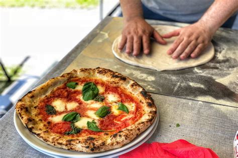 Pizza Margherita Fatta In Casa Dissapore