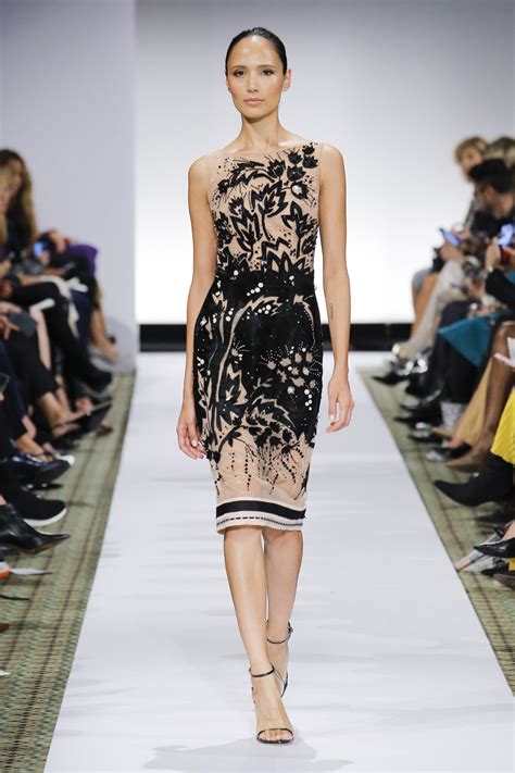 dennis basso spring 2019 ready to wear collection vogue women s runway fashion spring fashion