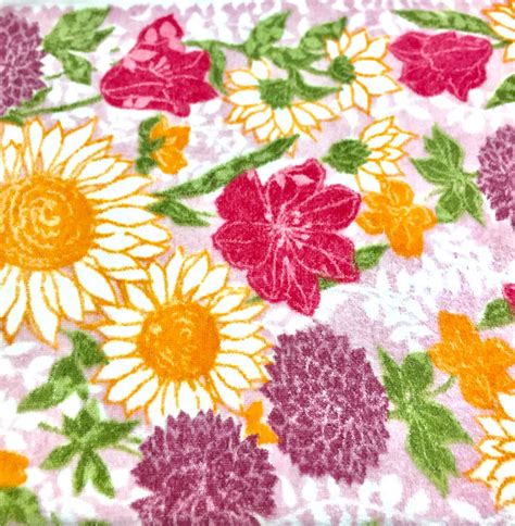 Click here to learn how terry cloth is woven. Vintage Floral Bath Towel Bold Flower Power Terry Cloth ...