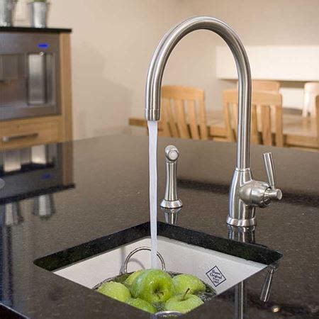 At revamp my kitchen customer satisfaction is important that is why we endeavour to find sink and tap options that match your taste and achieve the look you desire. Kitchen Sinks & Taps