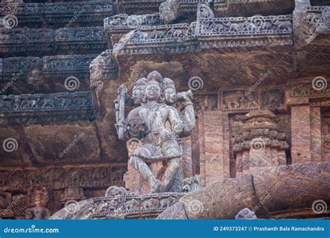 Erotic Statues Kamasutra Postures At Hindu Sun Temple Konark Orissa
