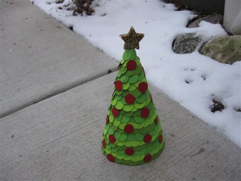 Cool Paper Cone Christmas Tree Craft Ideas Adriennebailonblogsgfn