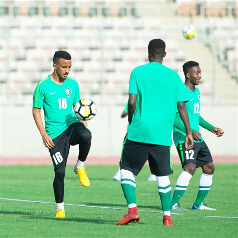 دخل الهلال على خط المهتمين بالحصول على خدمات حسان تمبكتي، لاعب الشباب المُعار للوحدة، خلال سوق الانتقالات. المنتخب الوطني تحت 19 عامًا يدشن تدريباته ضمن معسكره في ...