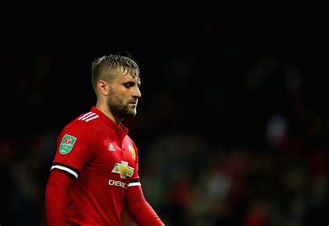 Luke shaw ретвитнул(а) manchester united. Luke Shaw: His history and future with Manchester United