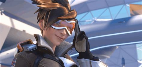 Tracer Disparaba Láseres De Sus Ojos En Los Inicios De Overwatch