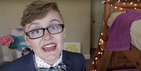 10 Non Binary People Who Are Sharing Their Lives On Youtube The Daily Dot