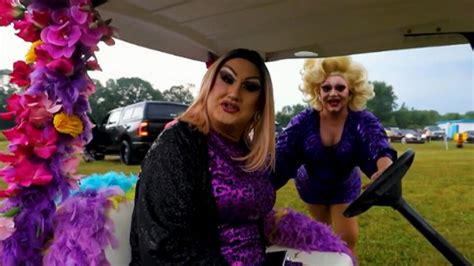 Drive In Drag Shows Bring Queens Back To Canadas Main Stage Ctv News