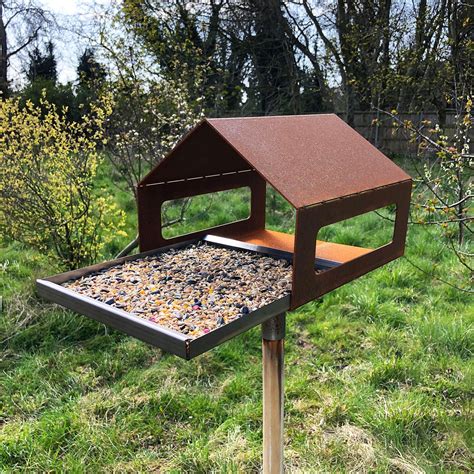 Rustic Steel Garden Bird Feeder With Removable Tray And Mounting Pole