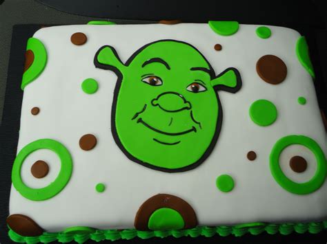 Pin By Jan Hogan On De Maple Shrek Cake Character Cakes Shrek