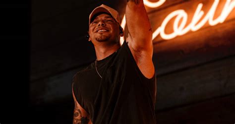 Kane Brown Earns 8th No1 Single With Like I Love Country Music