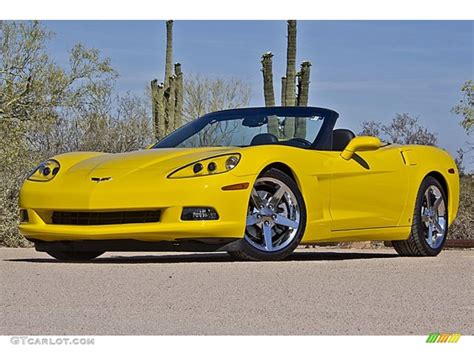 2007 Velocity Yellow Chevrolet Corvette Convertible 64663444 Photo 7