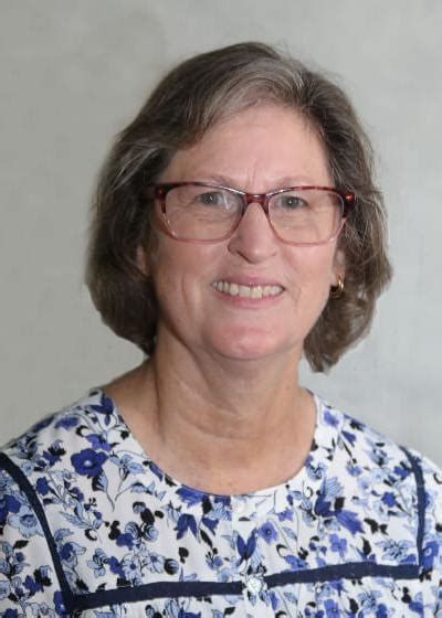 Dr Nancy Cameron