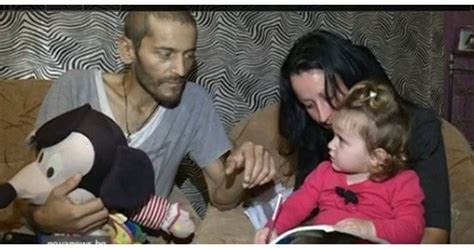 Зов за помощ 2 годишно момиченце може да спаси баща си от левкемия