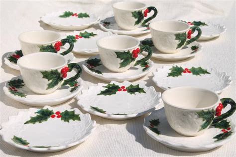 Vintage Lefton Christmas Holly White China Coffee Cups Dessert Plates