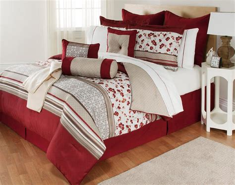 While choosing a full size comforter set for you or your family, various factors have to be closely considered. The Great Find Delancey 16-Piece Bedding Set - Floral ...