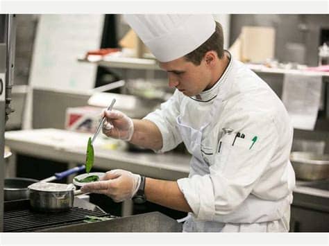 ¿buscas trabajo de ayudante de cocina? cheff, cocinero, ayudante de cocina Ofertas de Trabajo ...