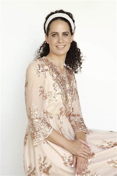 ניתן לקרוא את קורות החיים של חברי הכנסת גם באתרי הכנסת בשפה הערבית והאנגלית. איחוד בימין: בנט ושקד ירוצו יחד עם סמוטריץ'; קוראים לרפי ...